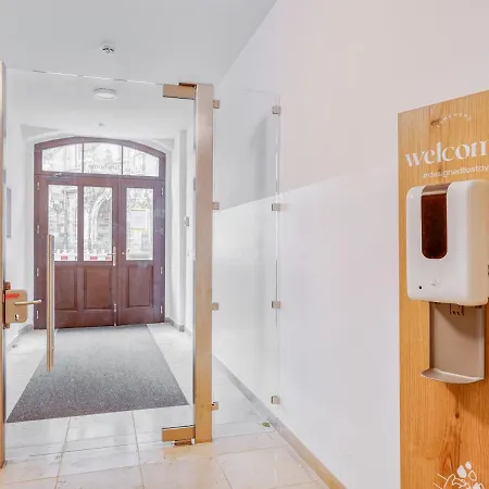 Limehome Hauptmarkt Aparthotel Zwickau