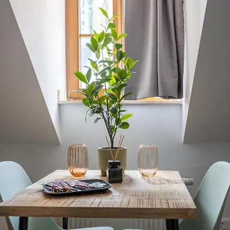 Aparthotel Limehome Hauptmarkt Zwickau