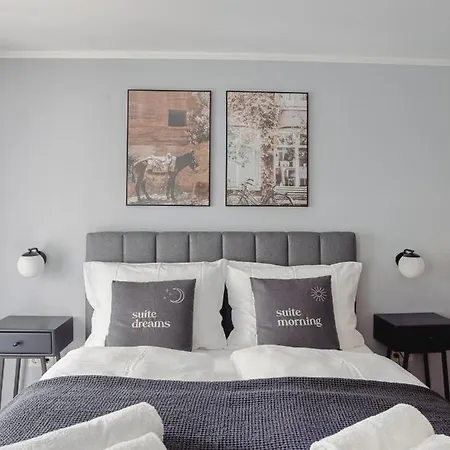 Limehome Hauptmarkt Apart Otel