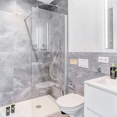 Apart Otel Limehome Hauptmarkt 3*