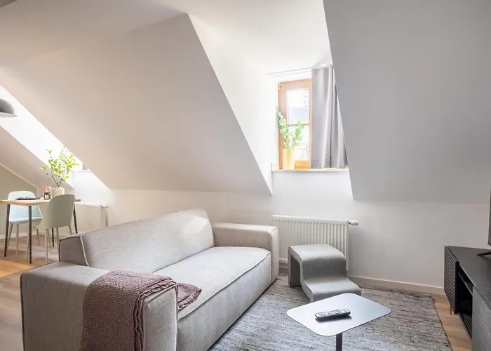 Limehome Hauptmarkt Aparthotel