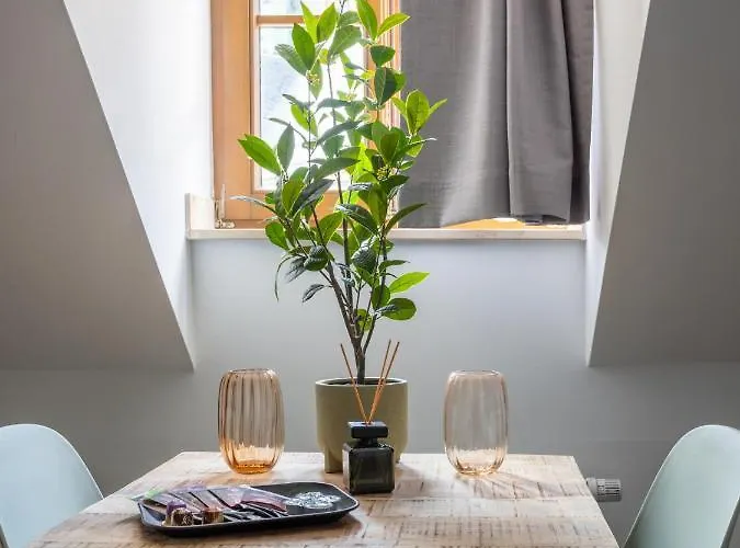 Aparthotel Limehome Hauptmarkt Zwickau