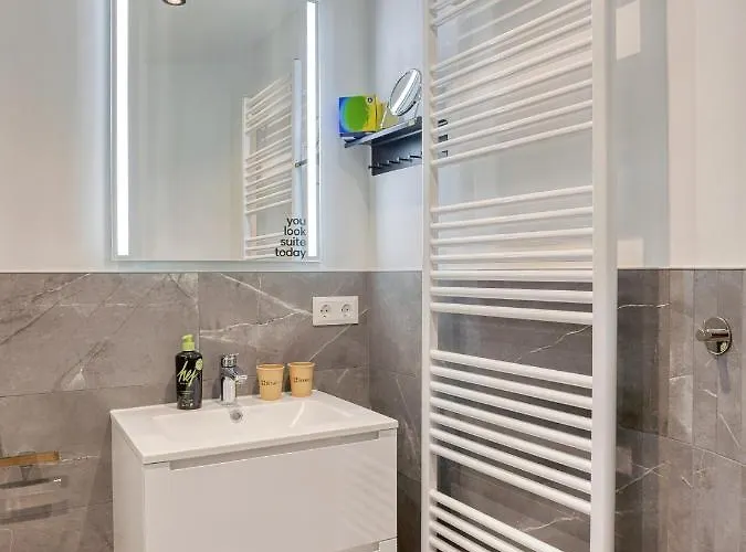 Limehome Hauptmarkt Aparthotel 4*